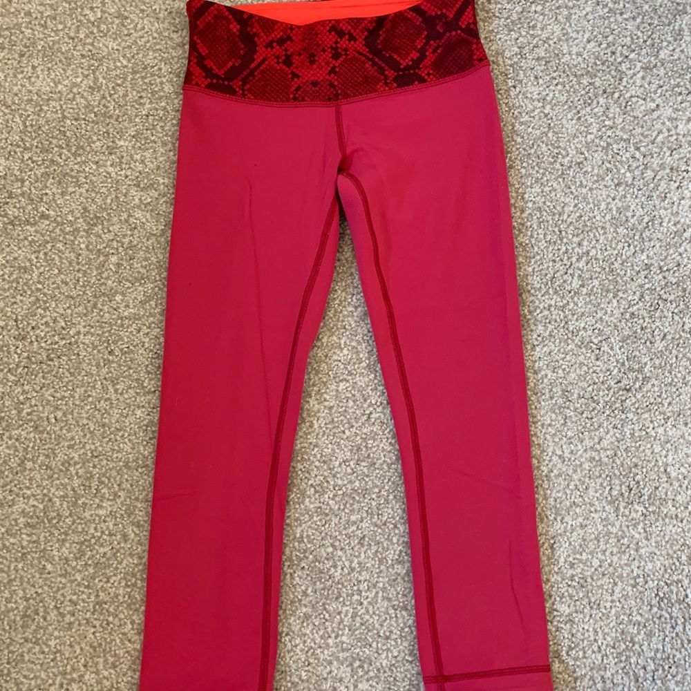 Lululemon capris
